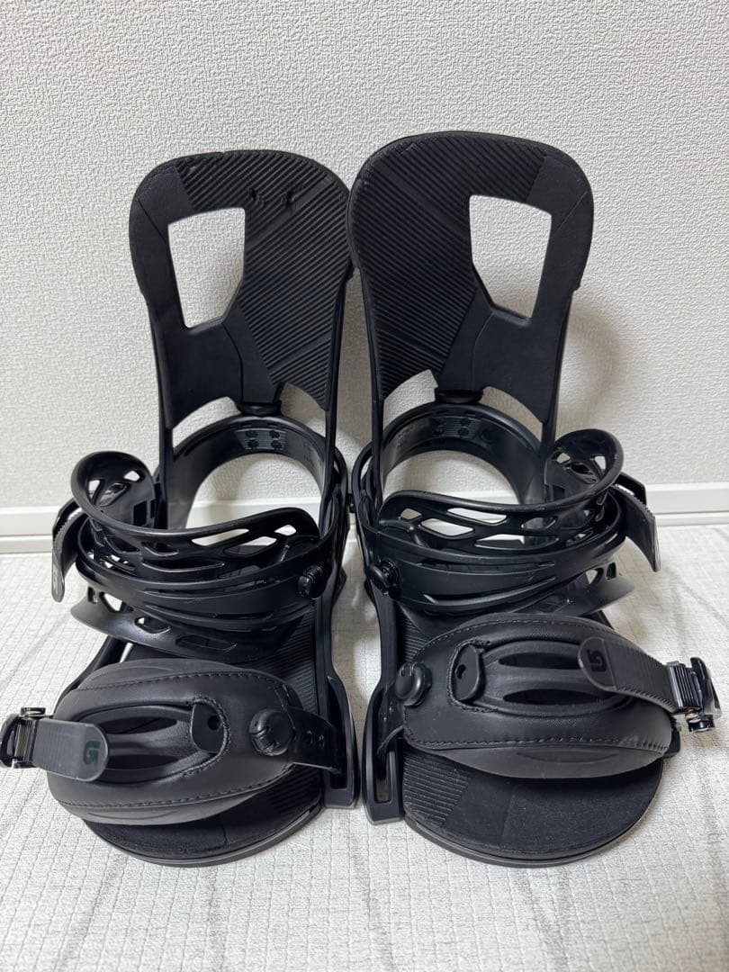 Burton ビンディング CARTEL Reflex Mサイズ ブラック