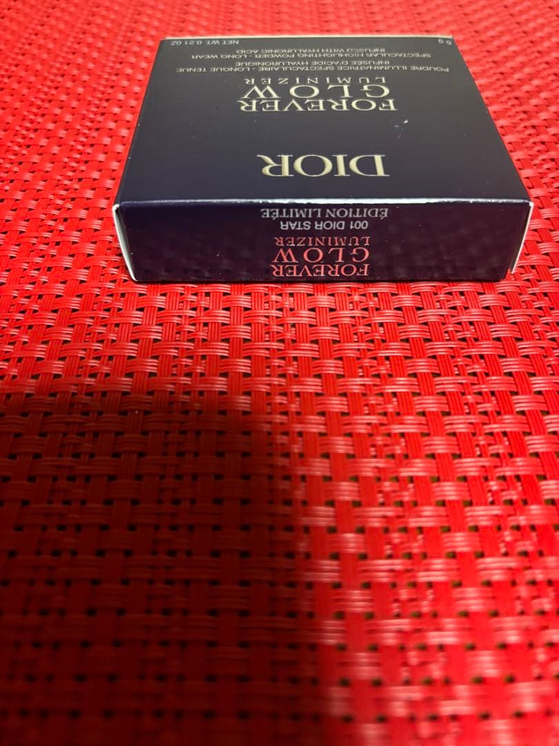 ディオールスキン フォーエヴァー グロウ ルミナイザー 001ディオールスター