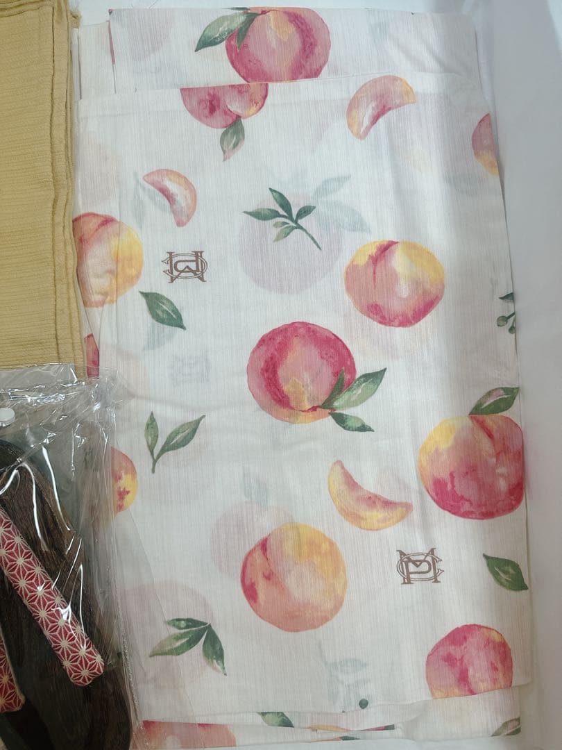 Maison de FLEUR 果音 白桃浴衣