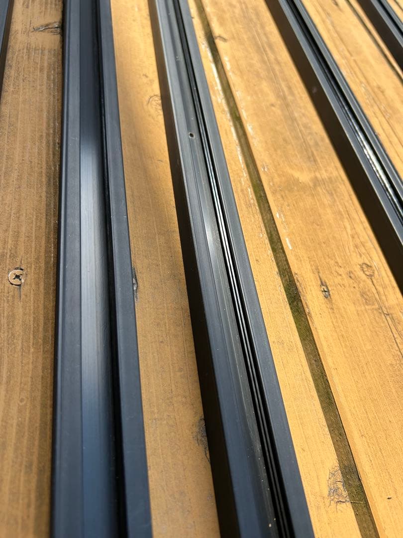 ダクトレール　ブラック