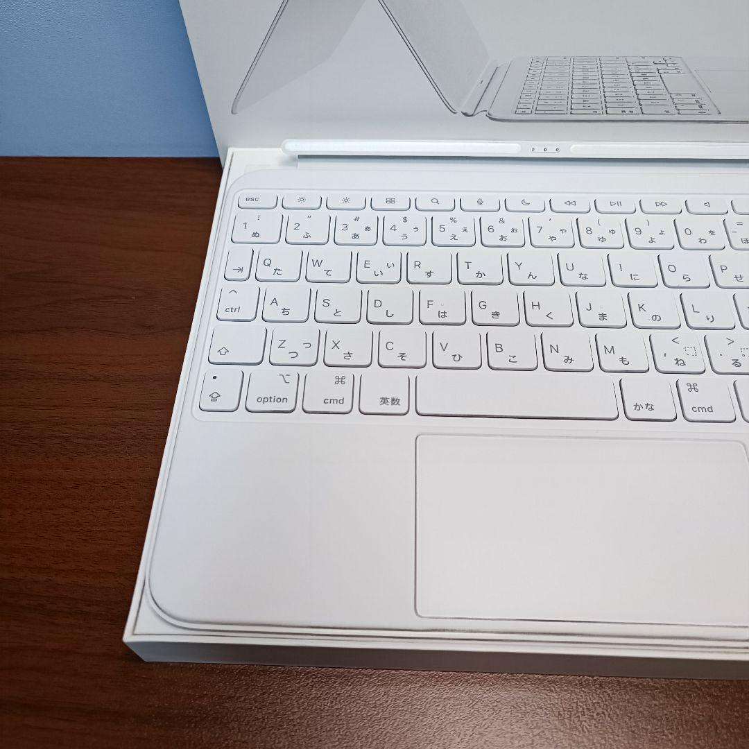 (美品) iPad Magic Keyboard Folio 第10世代、A16