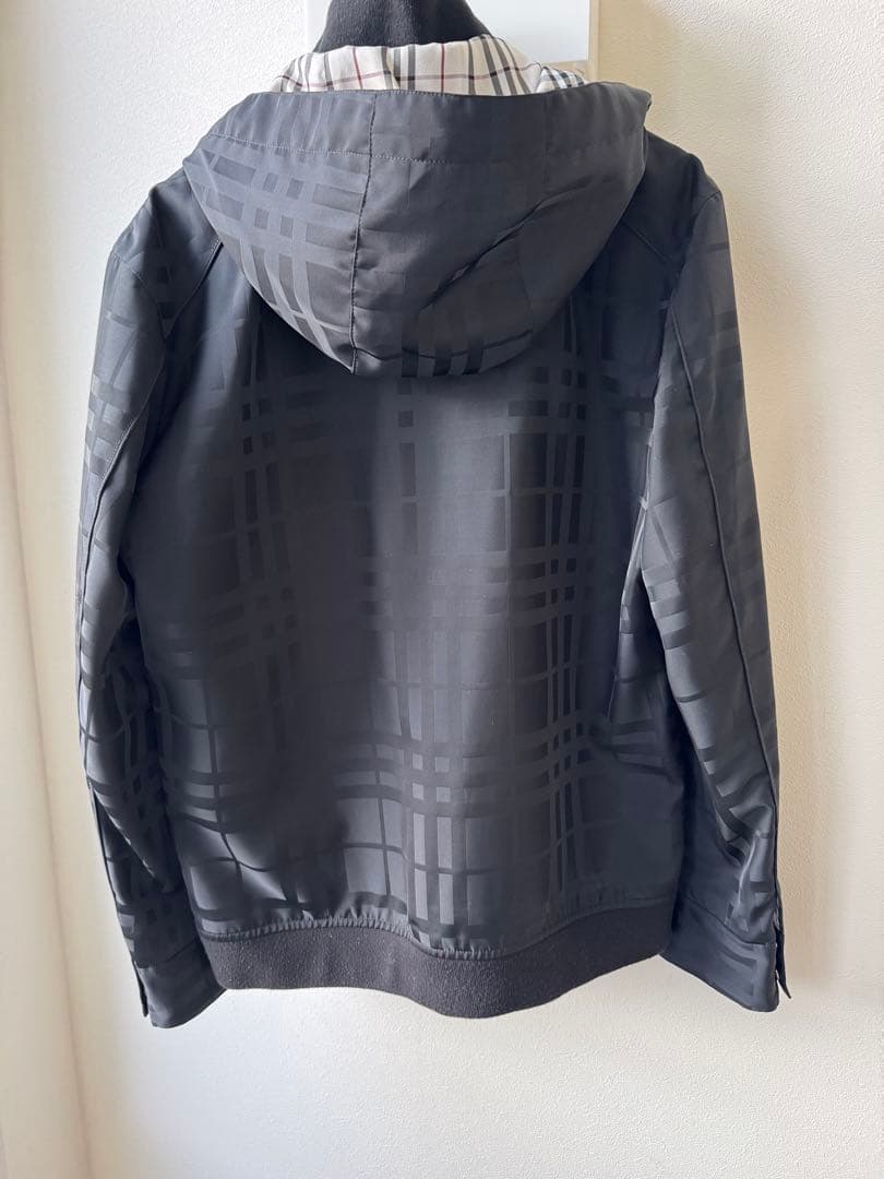 バーバリーブラックレーベル　シャドーチェック柄ナイロンブルゾン アウター M