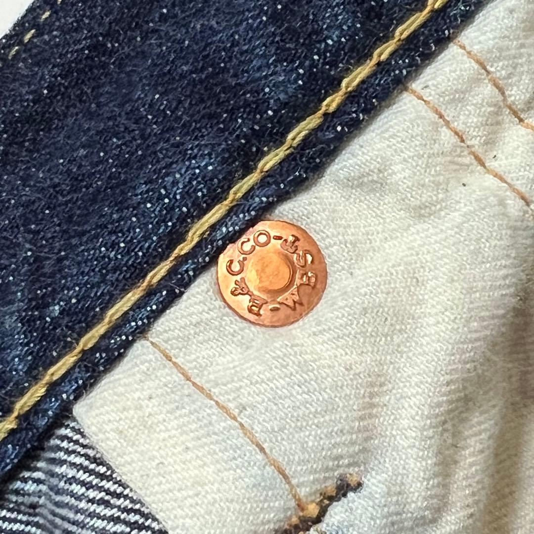 THE VANISHING WEST Lot 601XX W30 赤耳