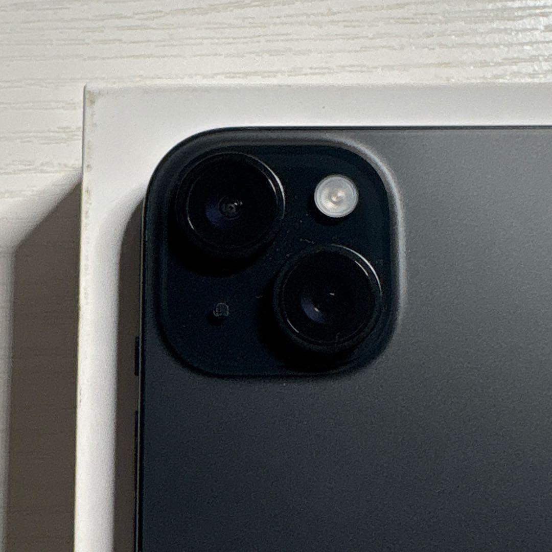 iPhone15 Plus 128GB ブラック SIMフリー 極美品