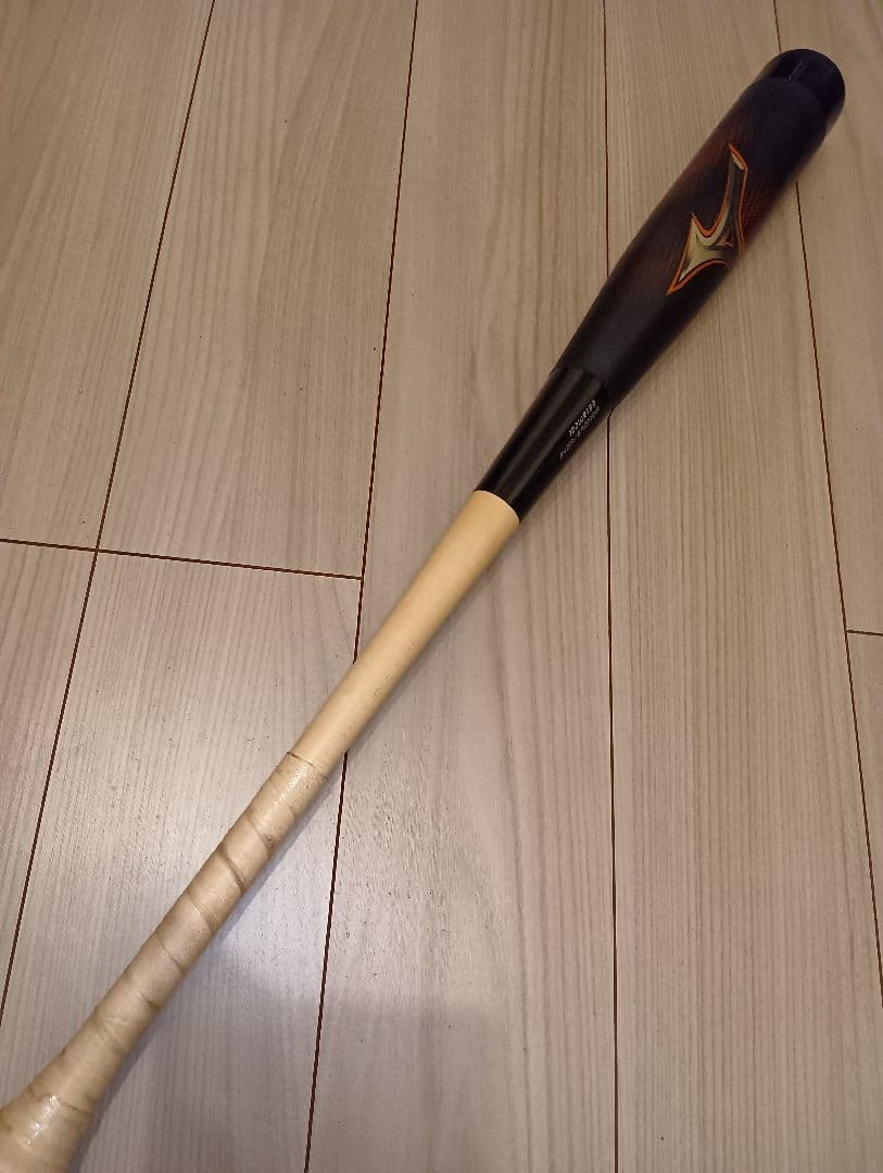 も*ち様 ミズノ　ビヨンドマックス　レガシー　木製　軟式バット 84㎝　限定品
