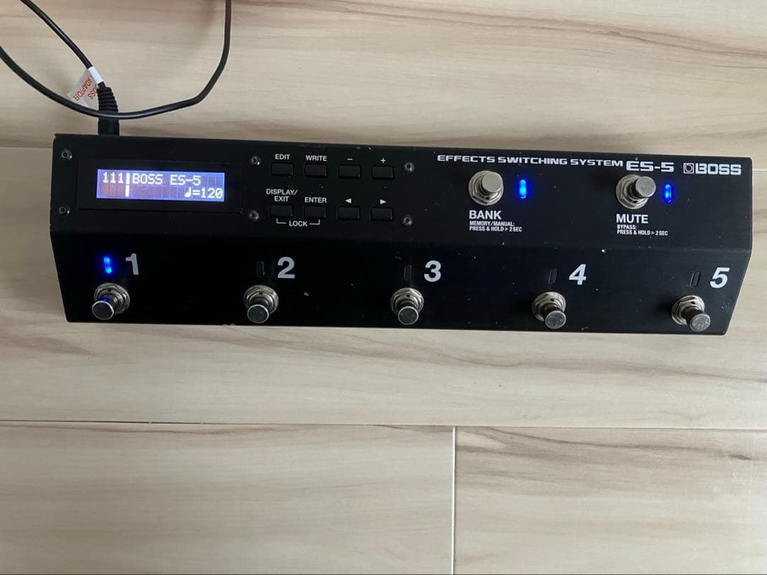 ギター BOSS ES-5 Effects Switching System