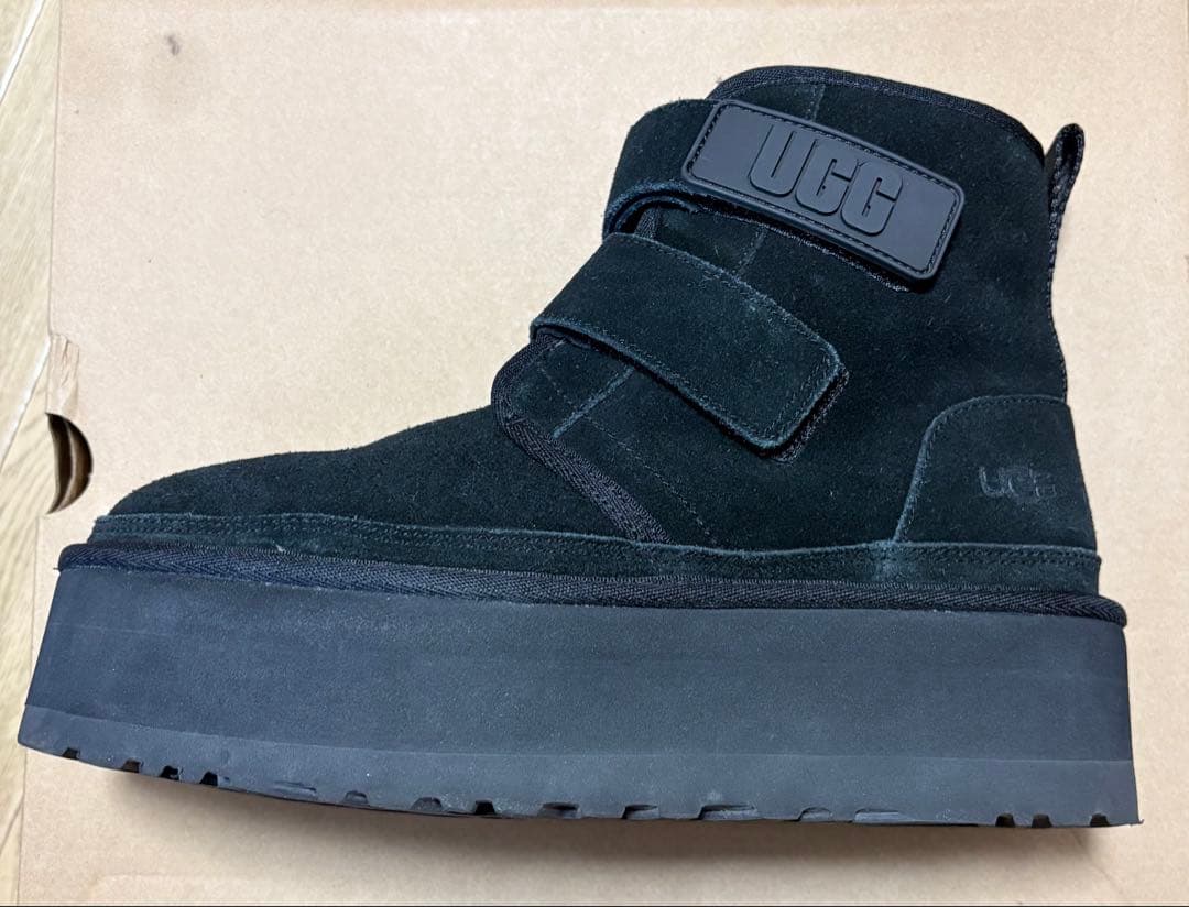 UGG W NEUMEL PLATFORM ブラック 25cm