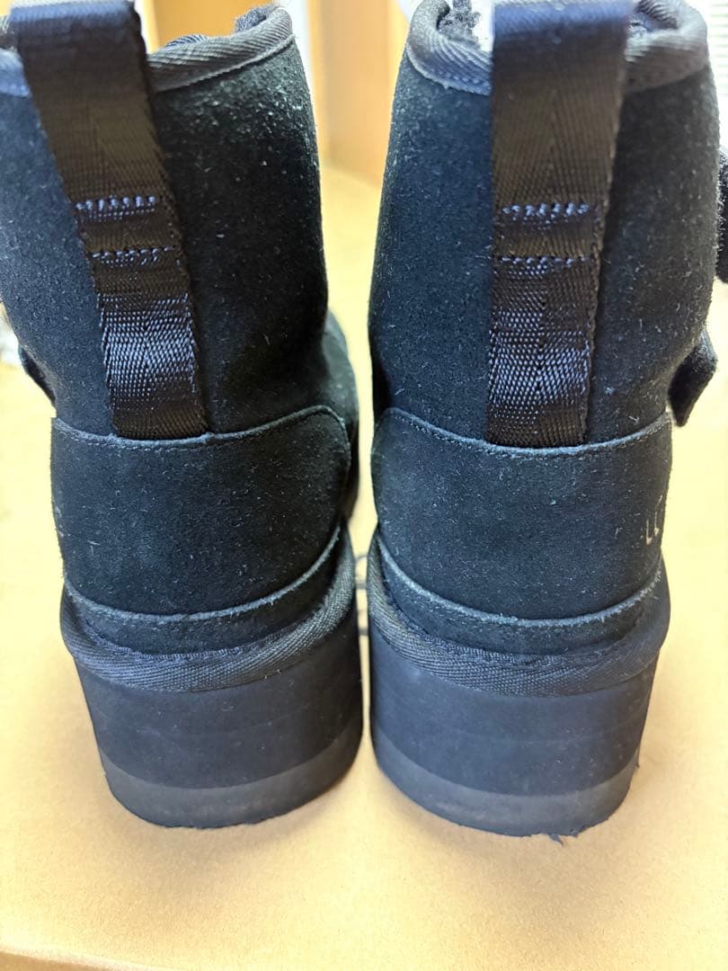 UGG W NEUMEL PLATFORM ブラック 25cm