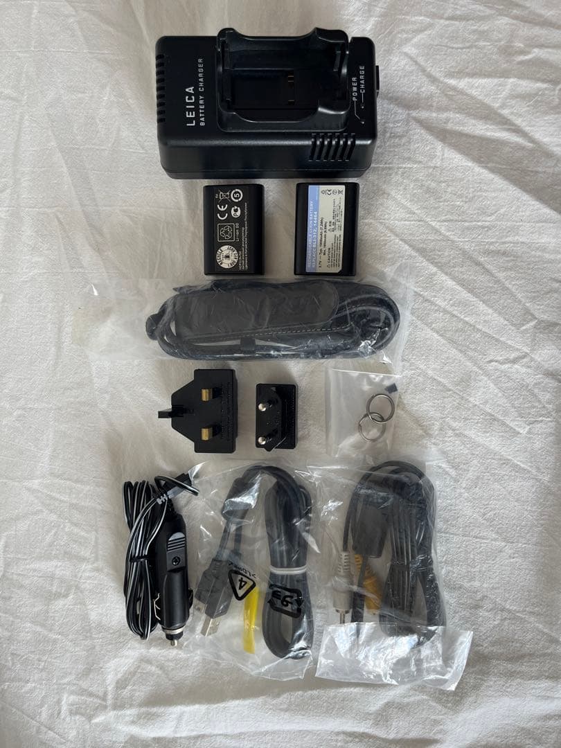 Leica M8ブラッククロームボディ+ 純正レンズフィルターUV/IR E39