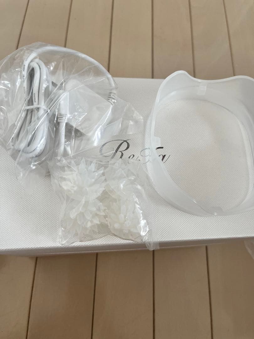 【新品未使用】リファ refa グレイス ヘッドスパ 頭皮マッサージ ヘアケア