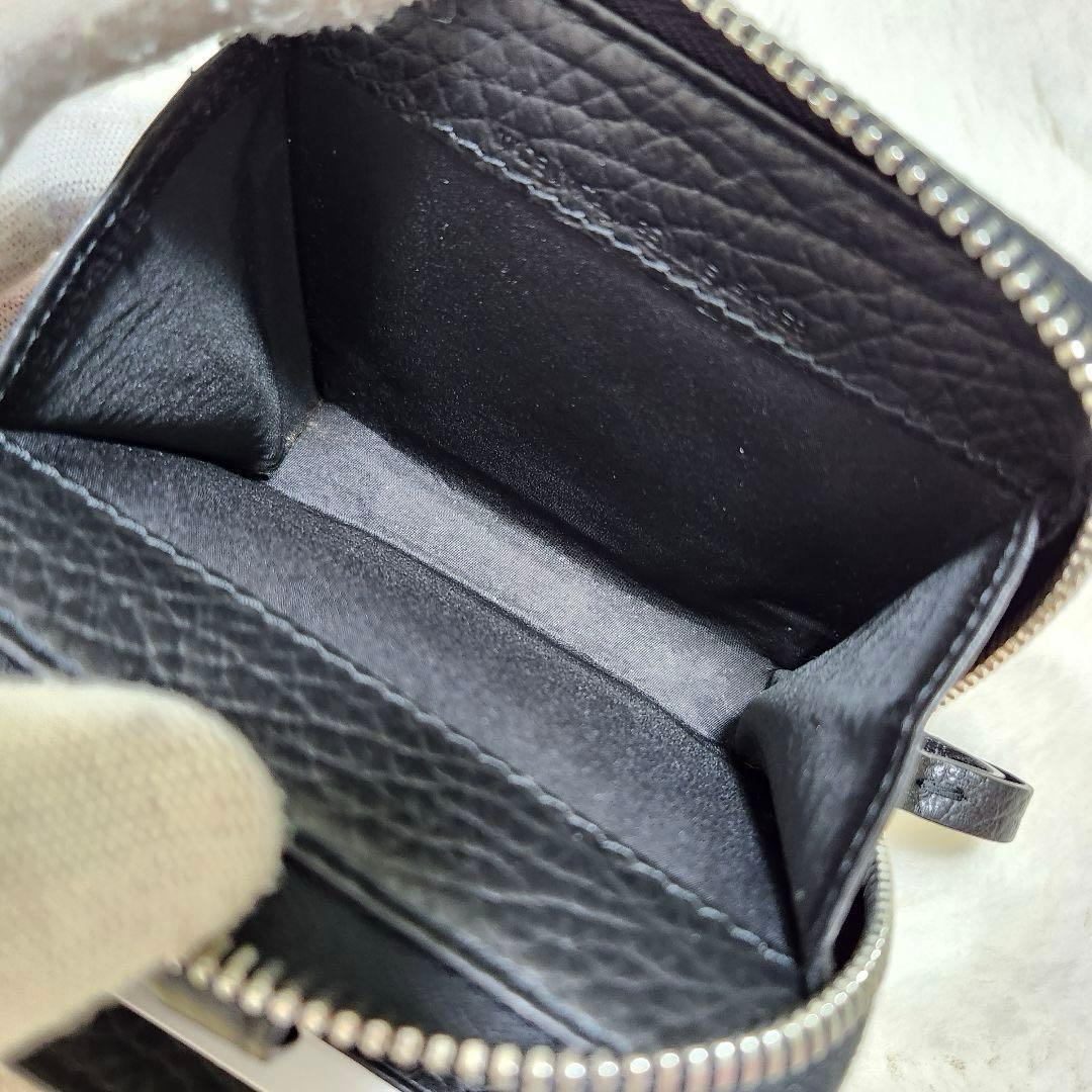 ✨新品未使用　国内正規品✨マルジェラ　二つ折り　ケース　小銭入れ　ステッチ