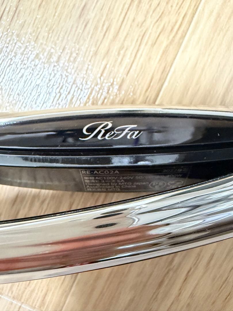 リファ ストレートアイロン 本体のみ