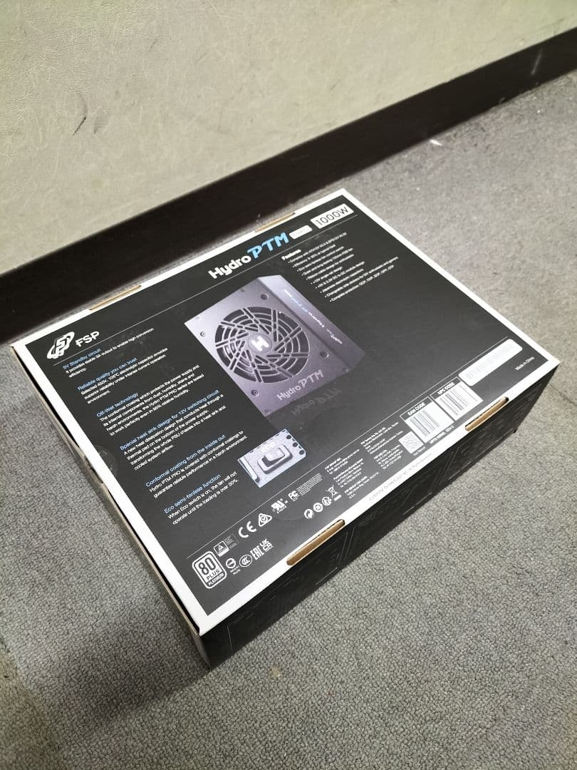 値下げ早い者勝 新品未開封 FSP 1000W 80 PLUS PLATINUM