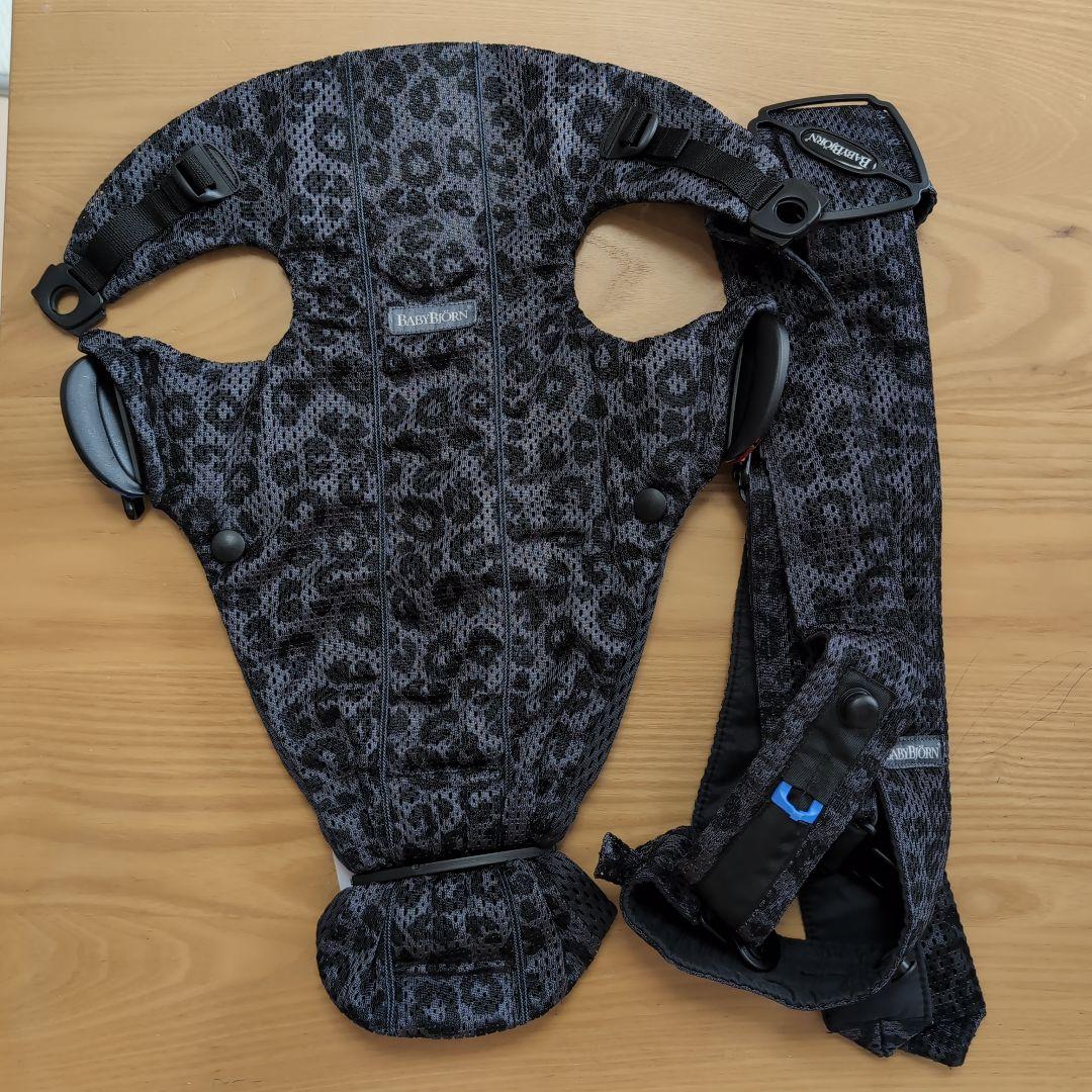BABYBJÖRN　ベビーキャリアMINI　レオパード