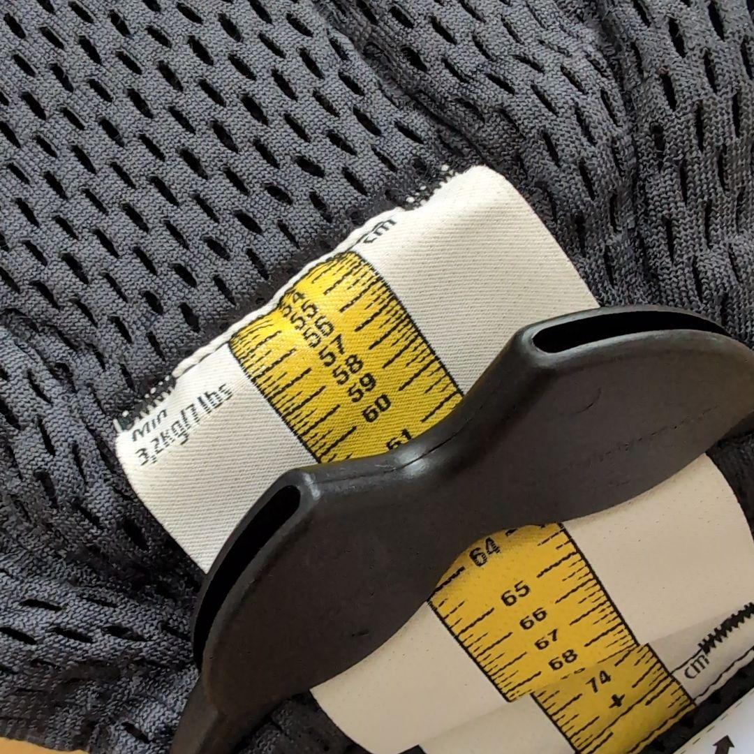 BABYBJÖRN　ベビーキャリアMINI　レオパード