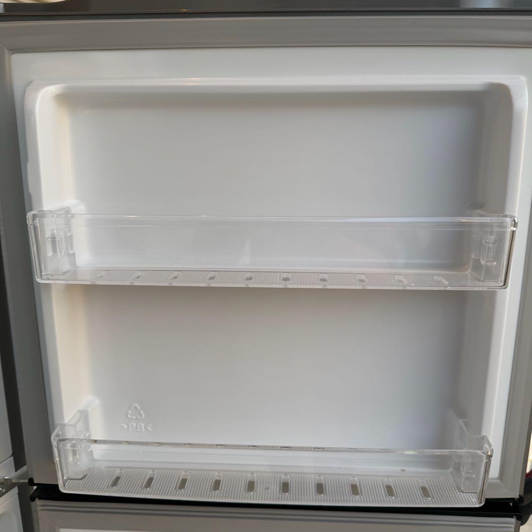 ● 美品 冷蔵庫 Hisense 227L HR-B2302 2021年製