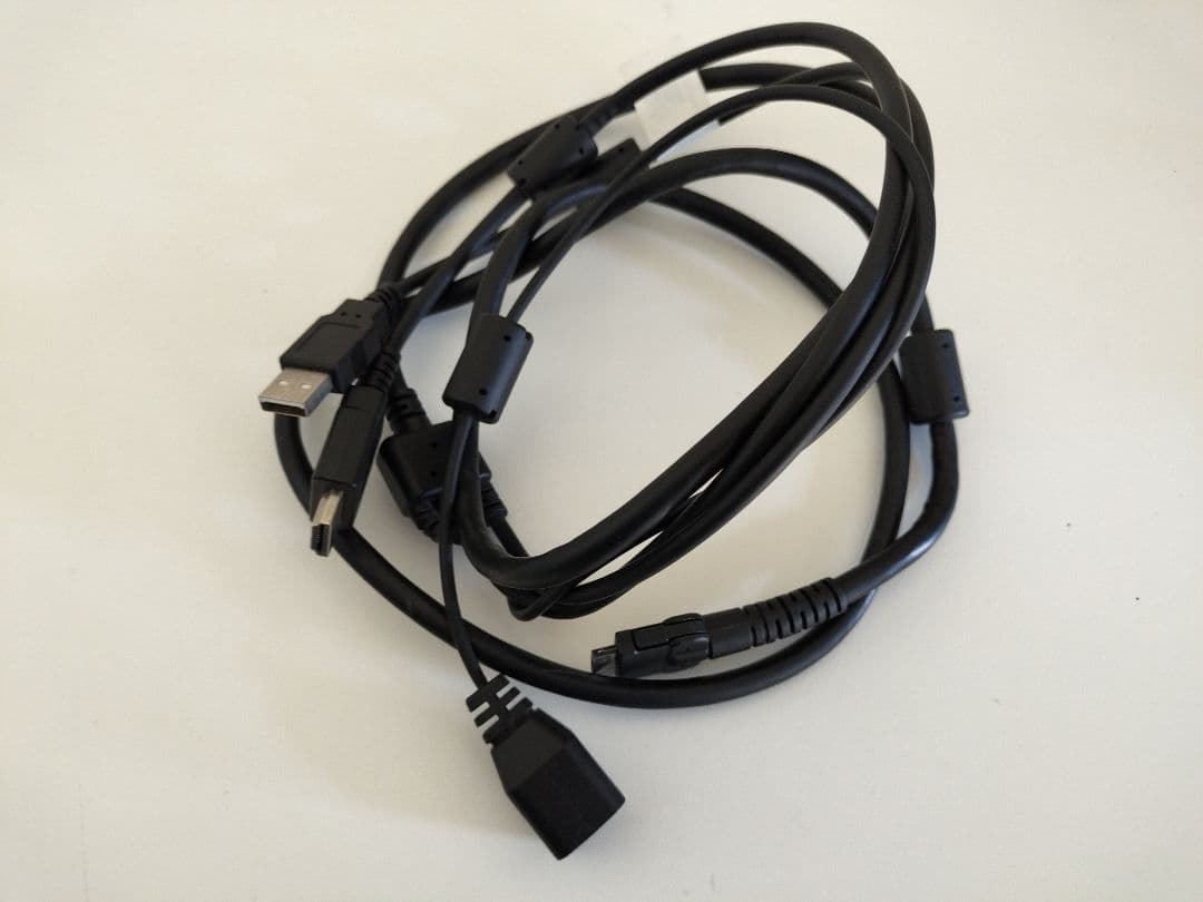 【動作確認済】Cintiq16ワコム液タブ（DTK1660K0D）