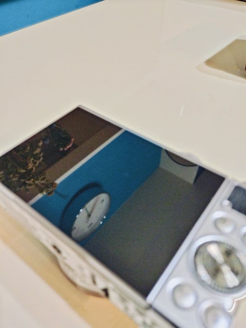 Nikon ミラーレス一眼 Nikon1 J5 ダブルレンズ 新品バッテリー付き