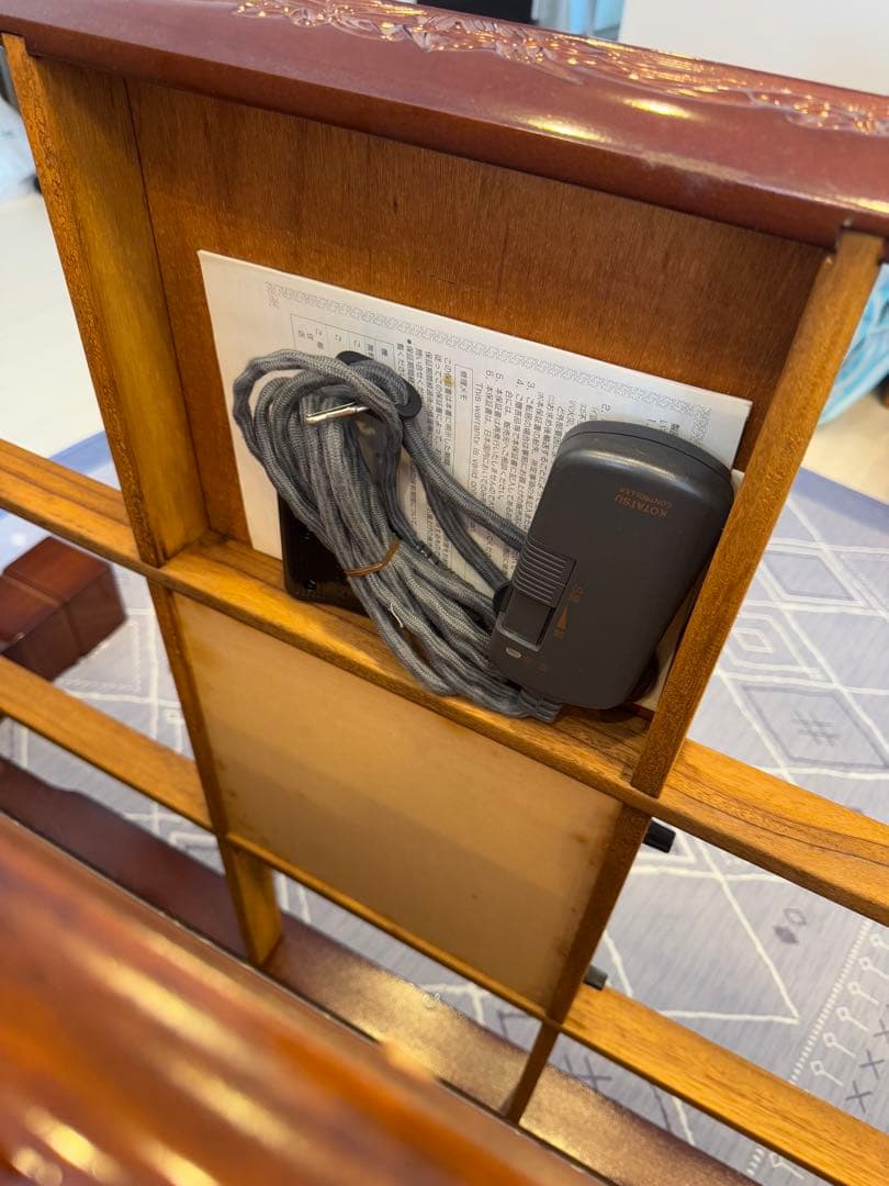 木製彫刻入り座卓こたつ　ダークブラウン