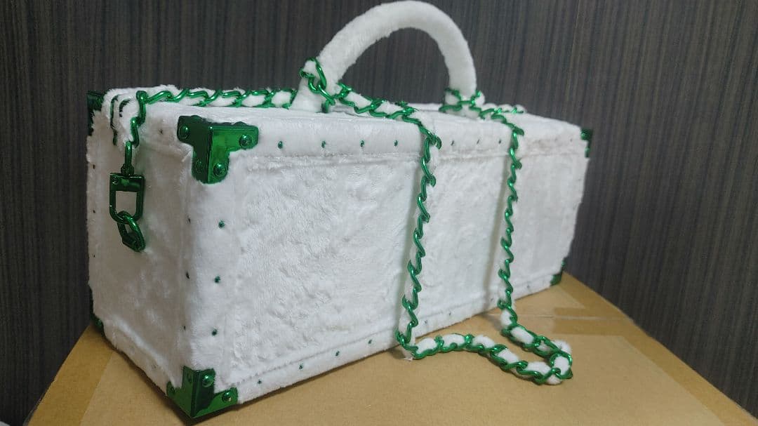 エンジェルシャンパン ホワイトホリデーエディション グリーンファー 衣装箱のみ