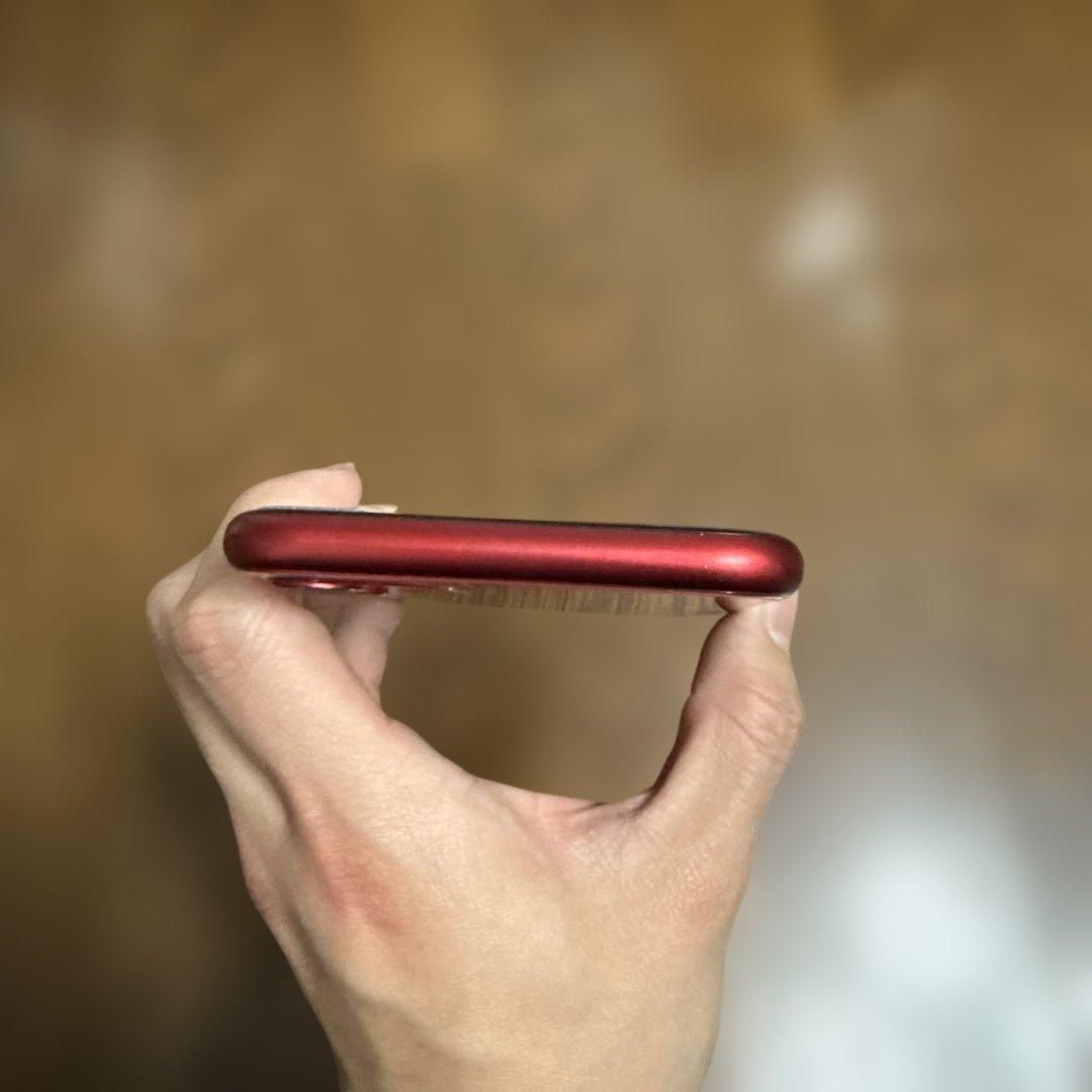 Apple iPhone 11 赤