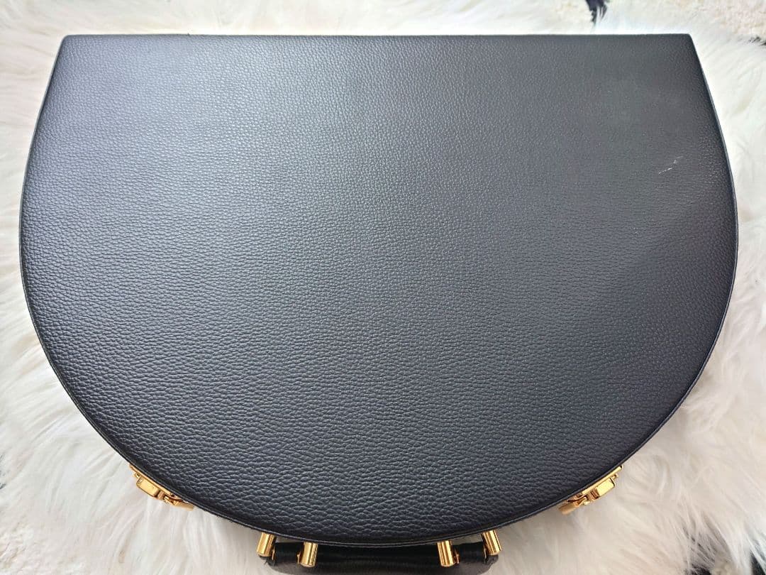 ルシーダデラックス　超音波・低周波・イオン導入　顔・ボディー