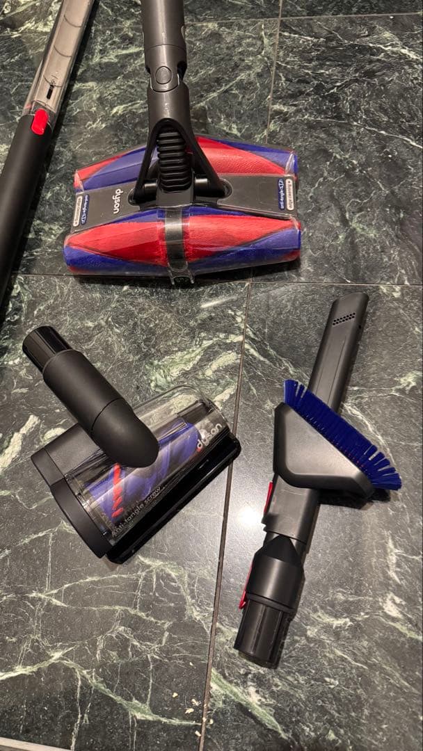 掃除機・クリーナー Dyson Pencilvac Fluffycones SV50 FC