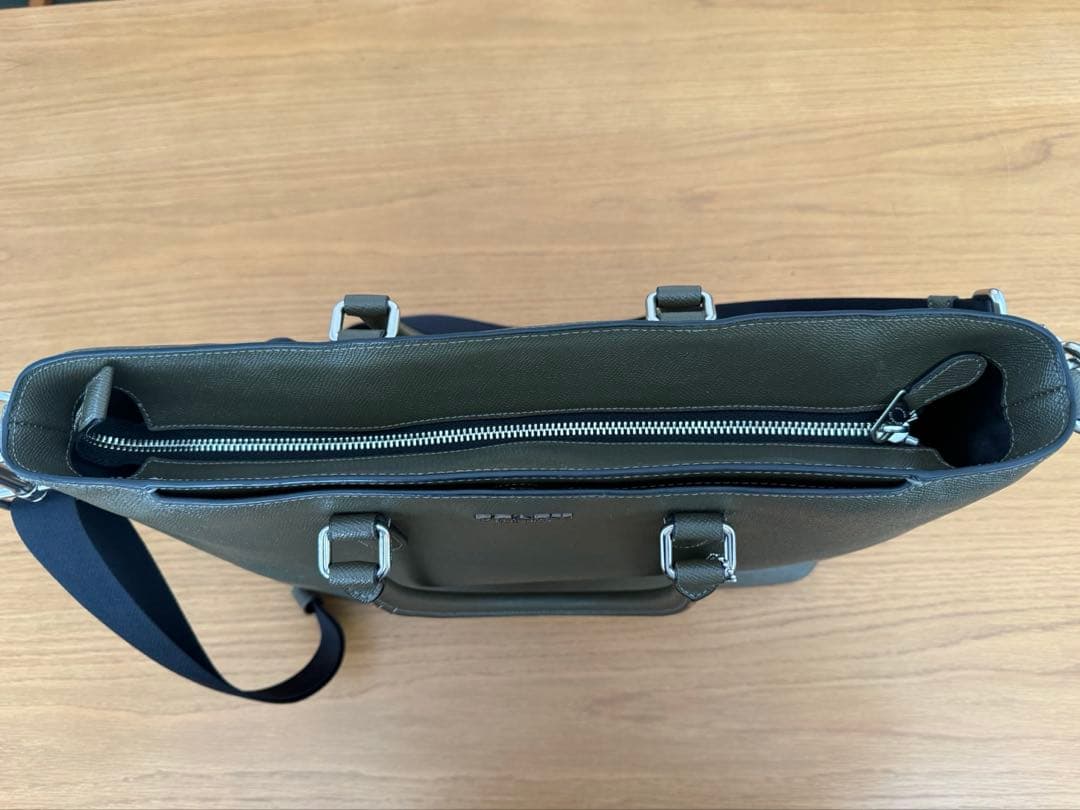 COACH ベケット トートバッグ オリーブ