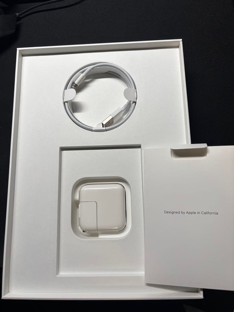 【極美品】iPad 第6世代 128GB Wi-Fiモデル