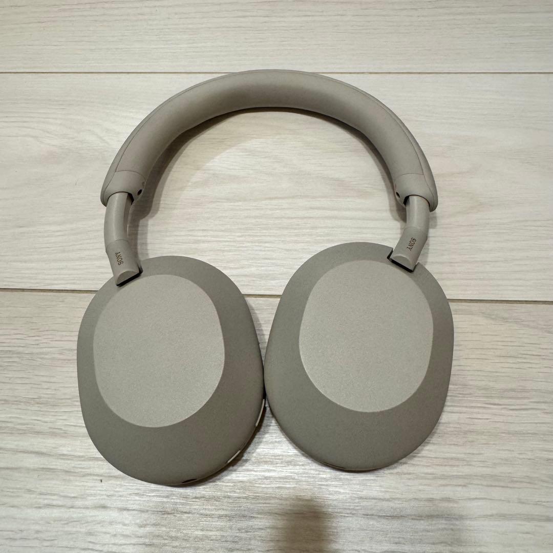 SONY WH-1000XM5 ワイヤレスヘッドホン プラチナシルバー 美品