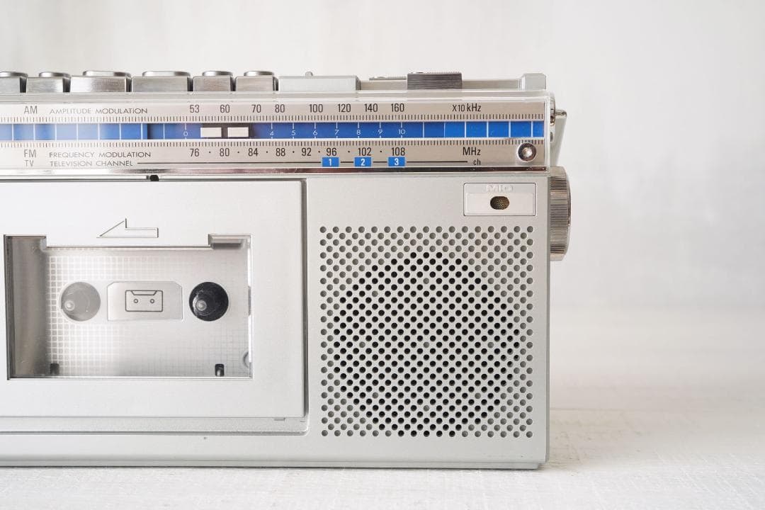 Victor 小型ラジカセ 動作品 カセットテープ・ラジオ可 昭和レトロ 美品