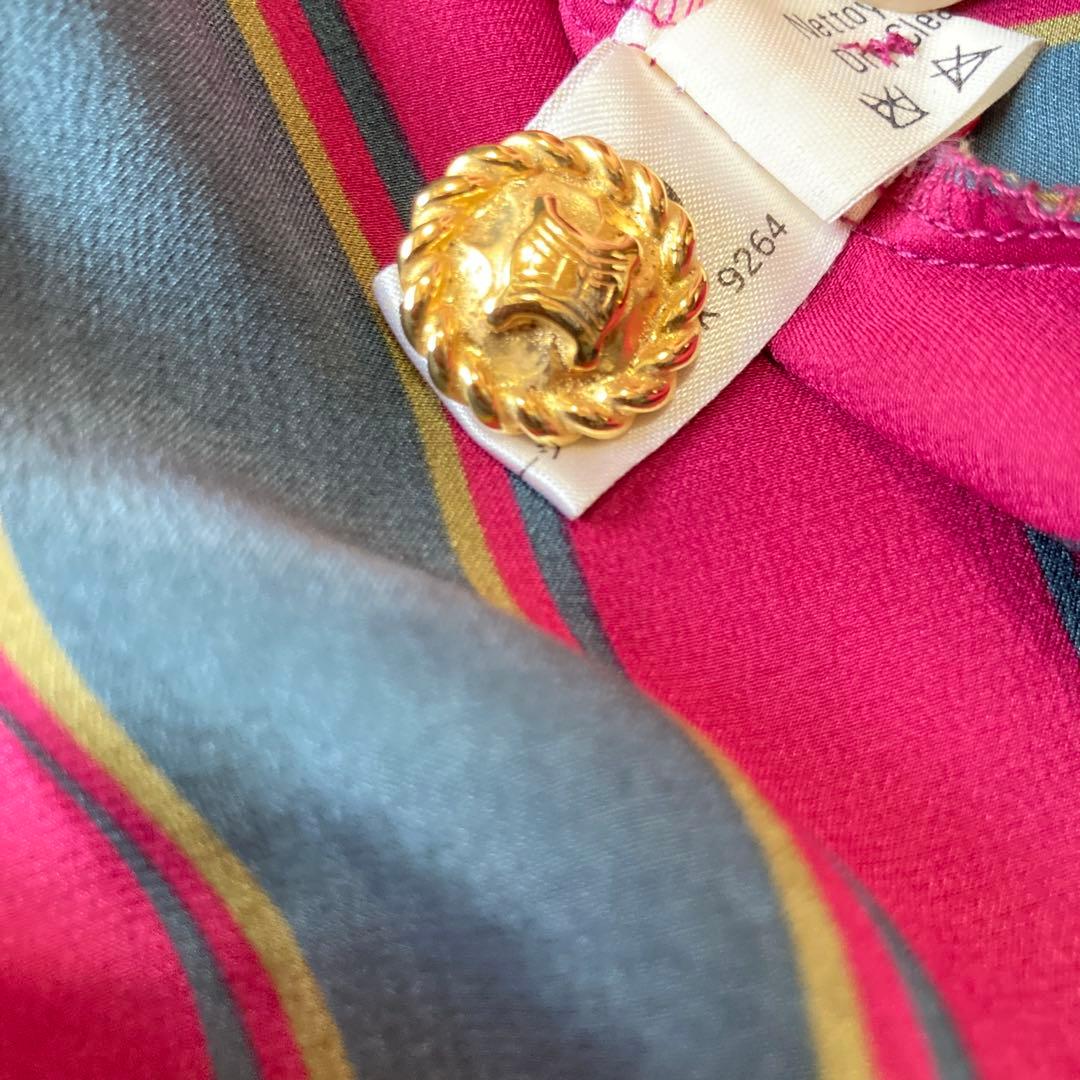 希少✨シルク100%セリーヌ　トリンオンフ金ボタン　ボウタイストライプ柄ブラウス