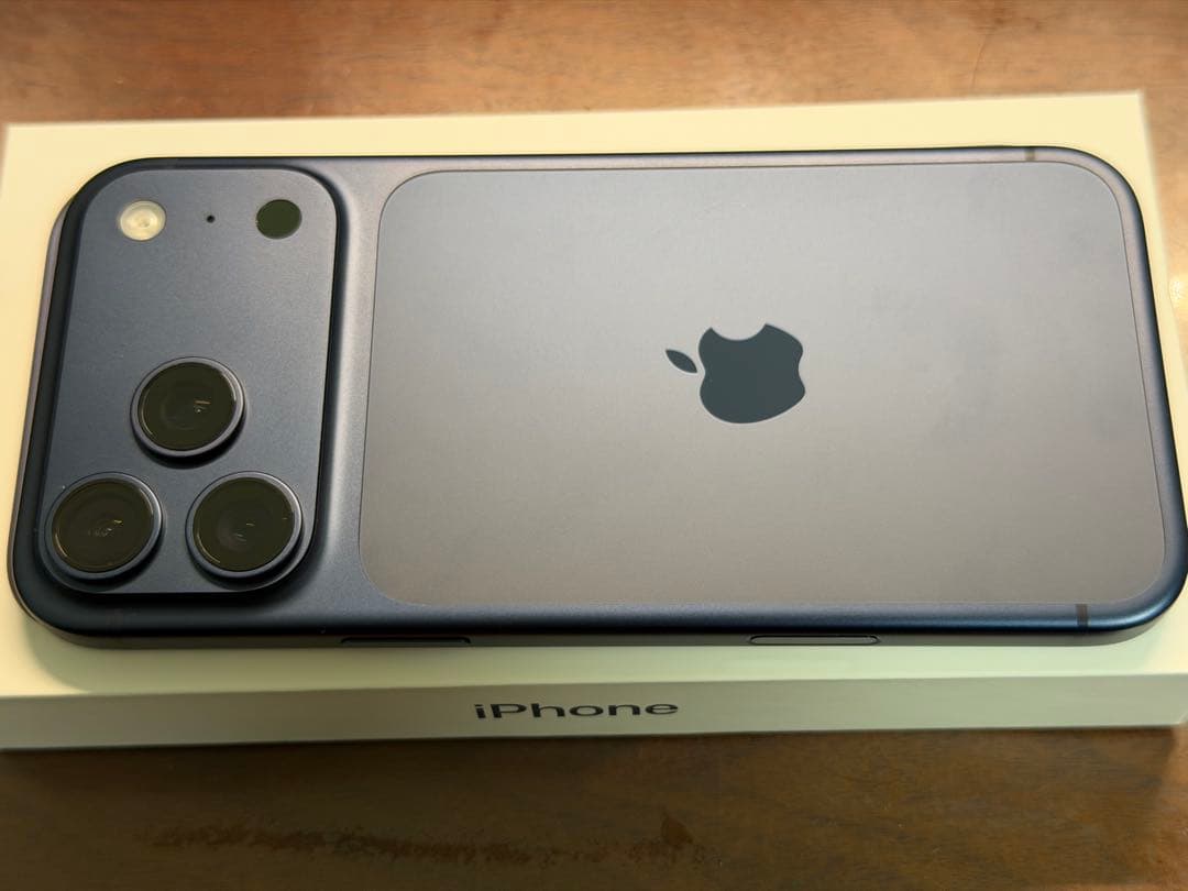 iPhone17 Pro Max 256GB ディープブルー