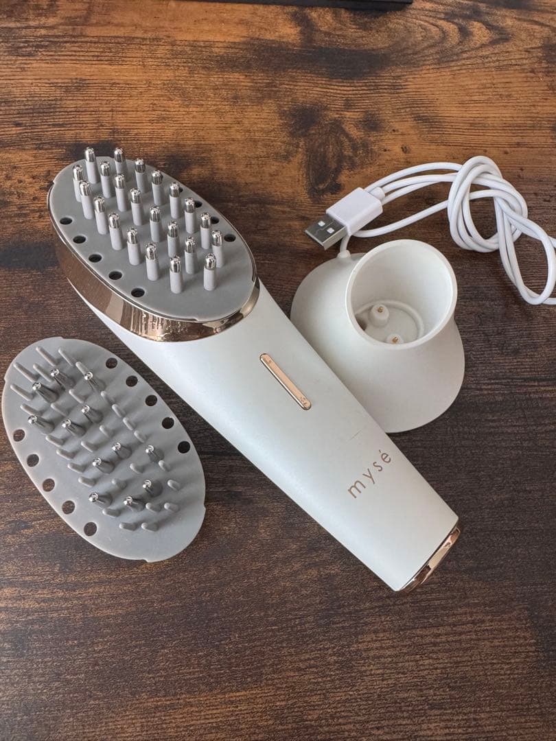 【箱無し】ヤーマン スカルプリフト ブラシ美顔器 EMS MS82W