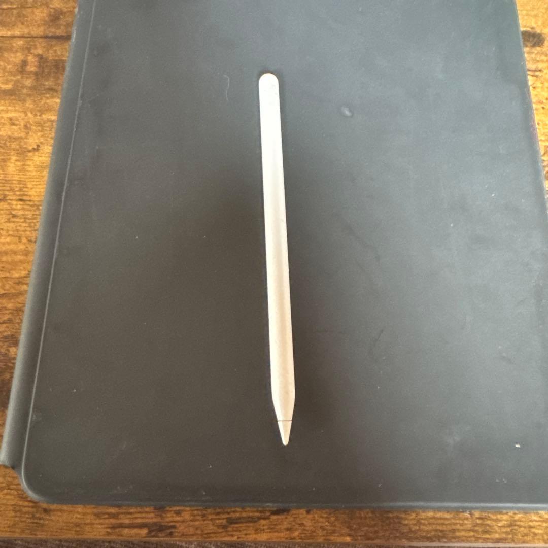 iPad Pro 12.9インチ第4世代 512GB Magickeyboard