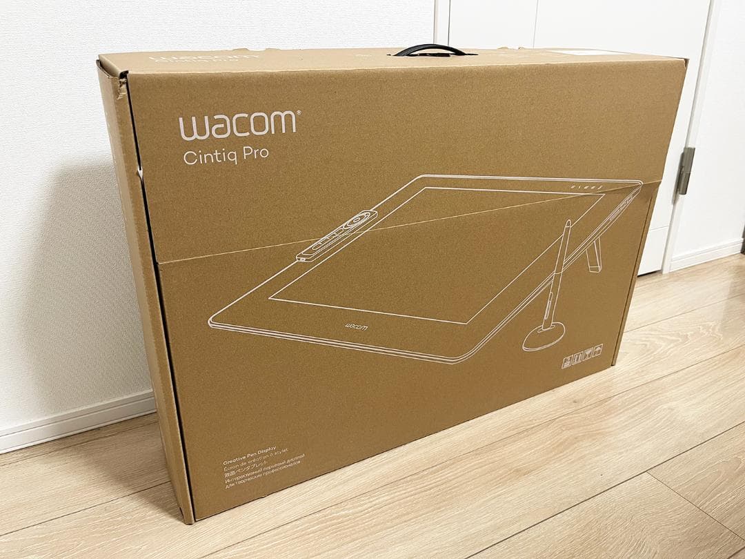 液タブ・ペンタブ Wacom Cintiq Pro 24 touch DTH-2420/K0