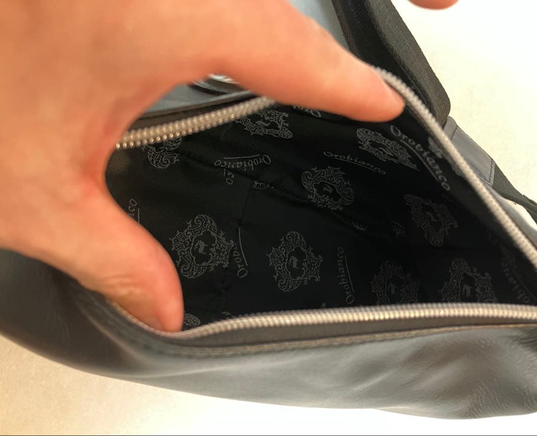 【極美品・限定】オロビアンコ シルベストラ ショルダーバッグ 2WAY