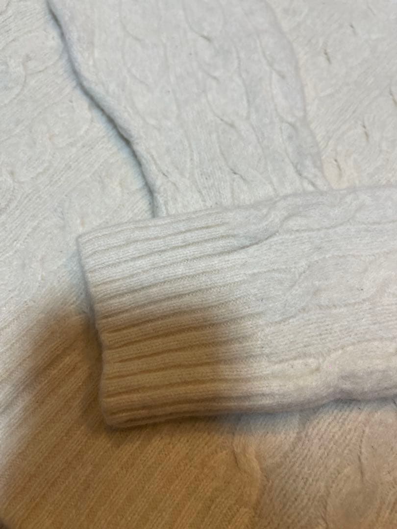 ポロラルフローレンカシミヤ混ケーブルニット　アイボリー