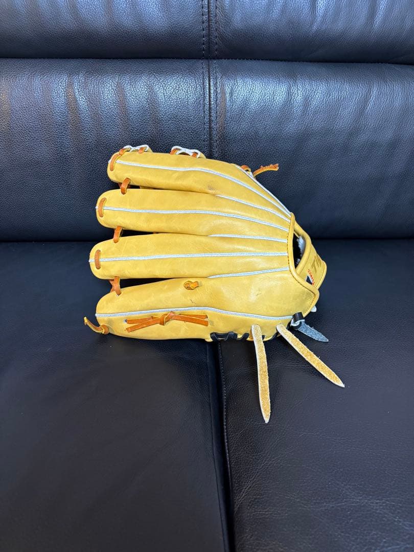 鰆*）様 美津和タイガー硬式内野手用グラブ
