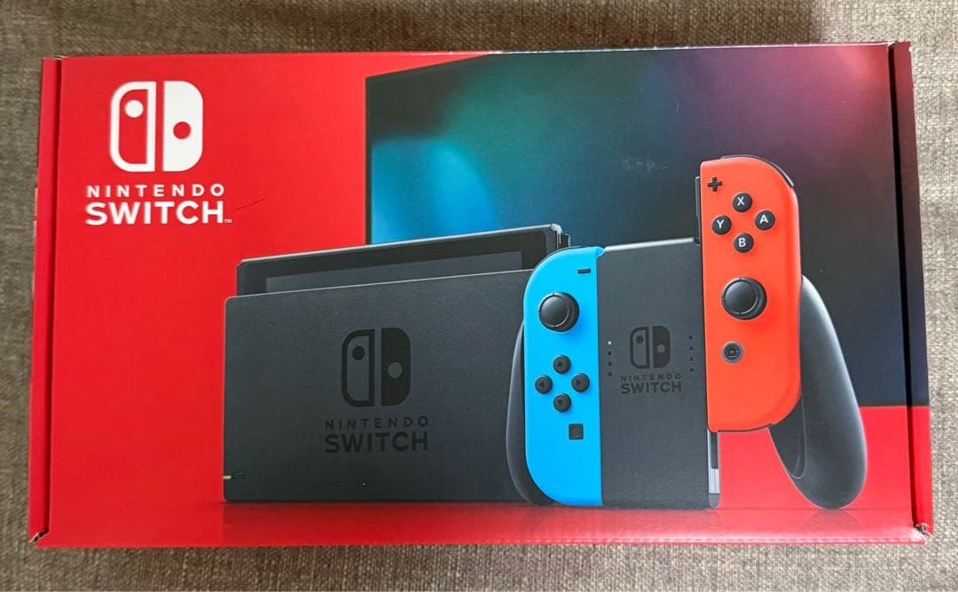 【美品】Nintendo Switch 本体 完品　ケース付き