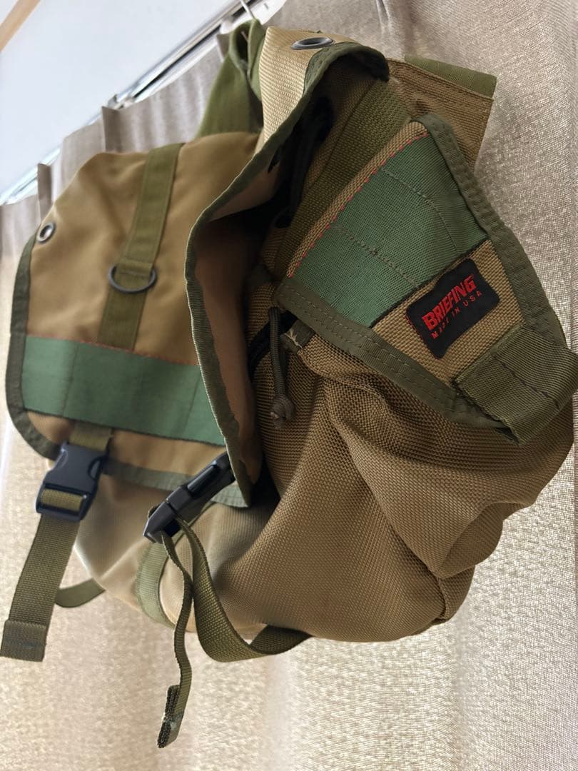 BRIEFING ブリーフィング　ランス2 　メッセンジャーバッグ　グリーン