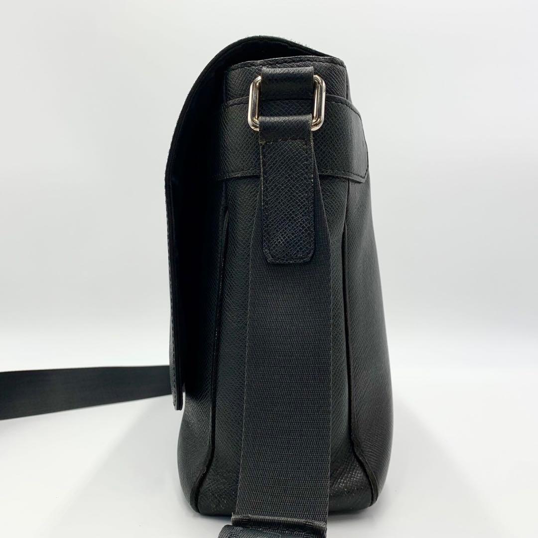 専用品ルイヴィトン ロマン タイガ ショルダーバッグ ブラック 斜め掛け 黒