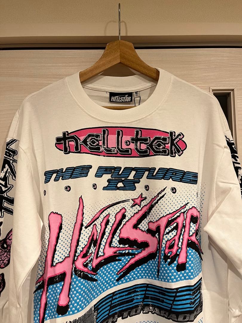 新品同様 HELLSTAR STUDIOS GRAFIC L/S TEE M