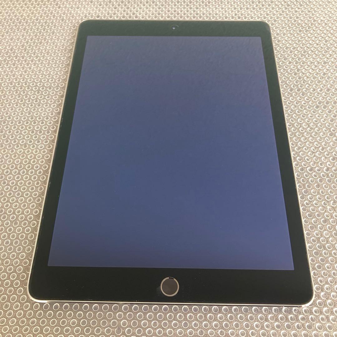 188【早い者勝ち】電池ほぼ新品☆比較的美品☆iPadAir2第2世代128GB