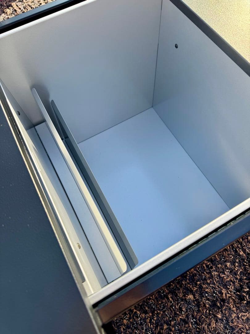 Cassina ixc. 収納付きリビングテーブル カッシーナ