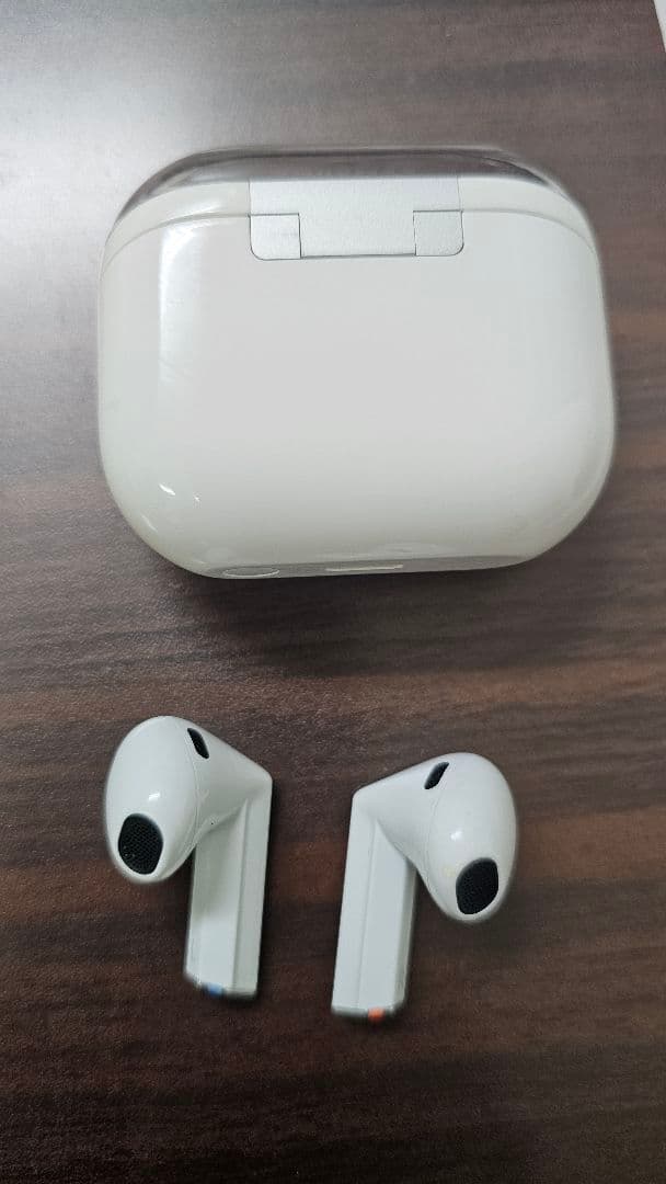 Sungmin Namさん専用 Buds3 ホワイト ケース付き