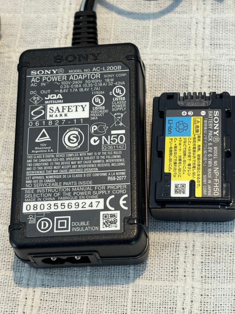 SONY　HDR-TG1　ソニー　ビデオカメラ