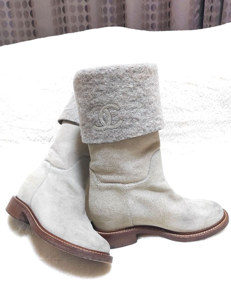 ITALY美品！CHANEL スエードレザーブーツ ベージュ38Cシャネル