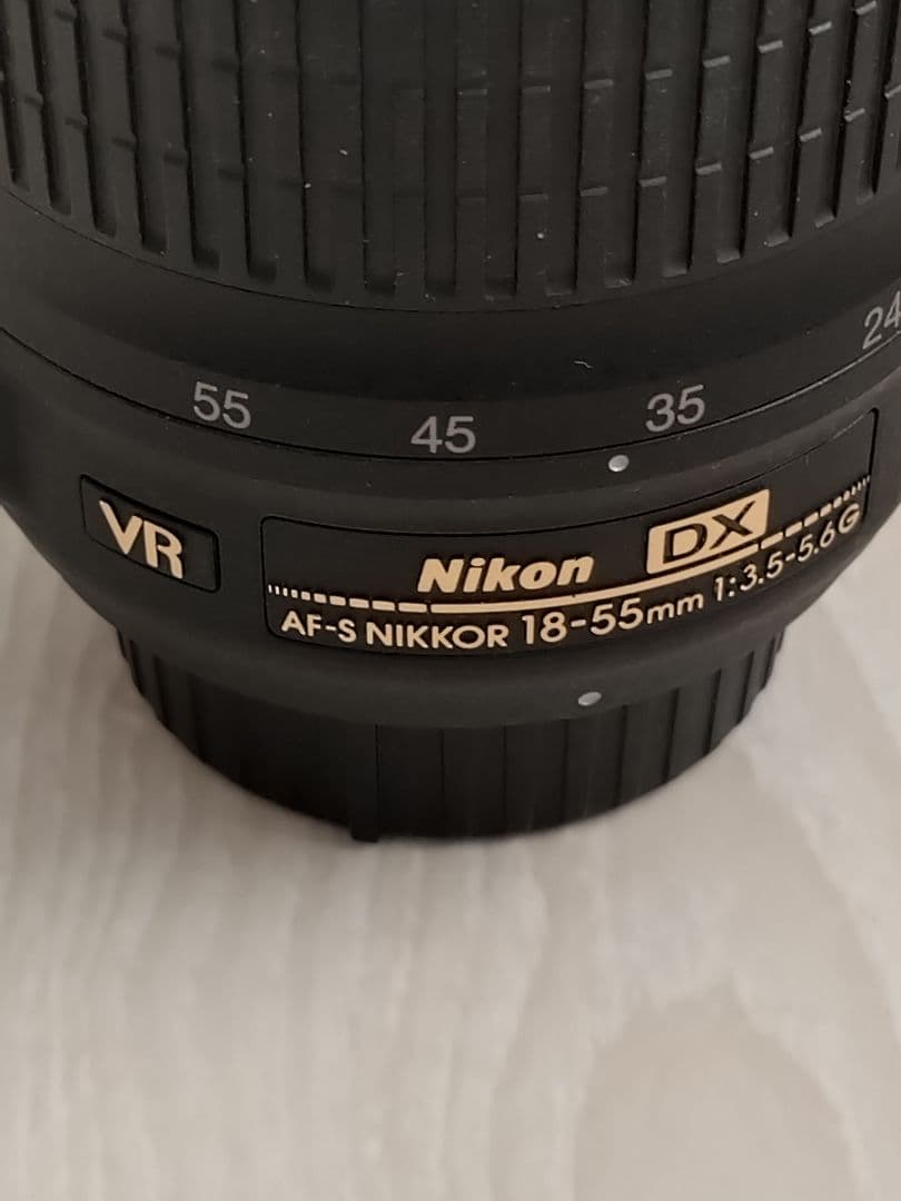 Nikon D5100 デジタル一眼レフカメラ 18-55mm VRレンズ付き