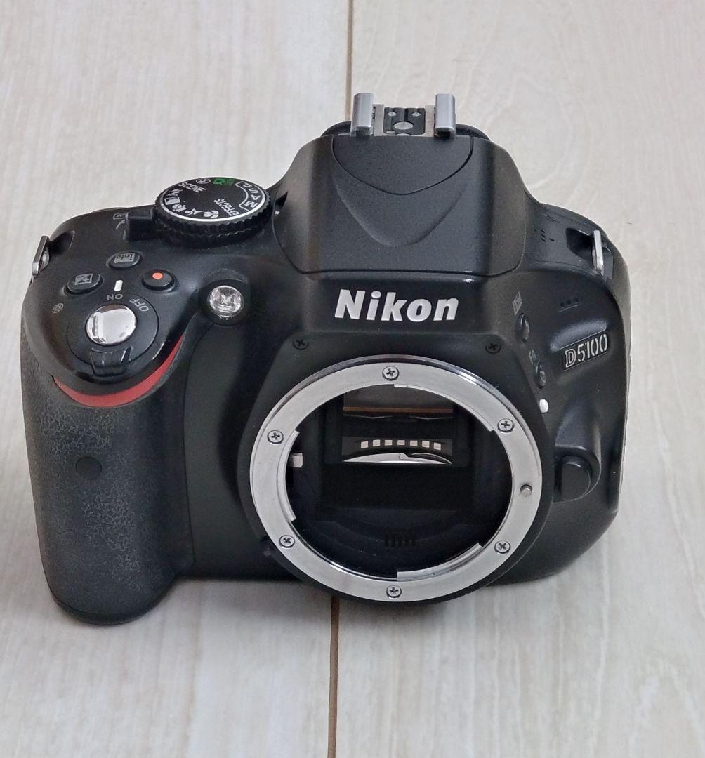 Nikon D5100 デジタル一眼レフカメラ 18-55mm VRレンズ付き